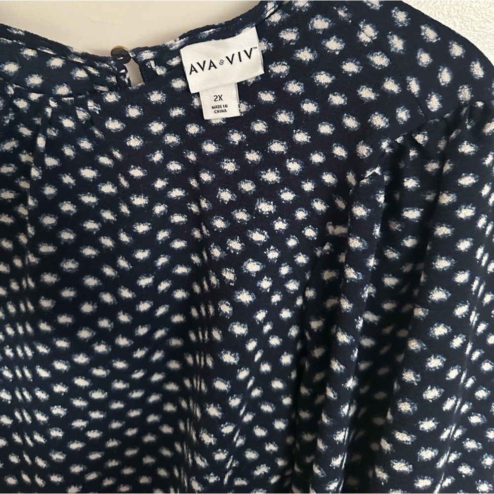 AVA - VIA Blouse